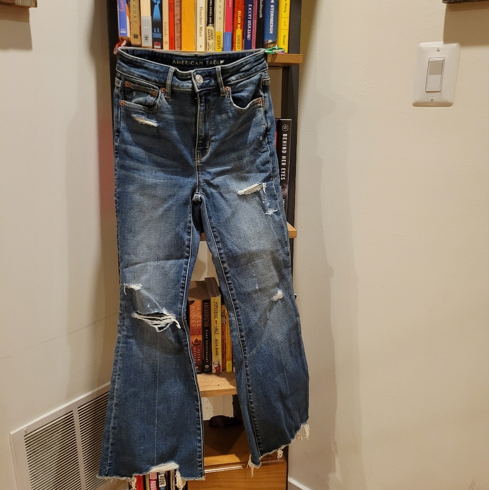 High waisted crop jeans